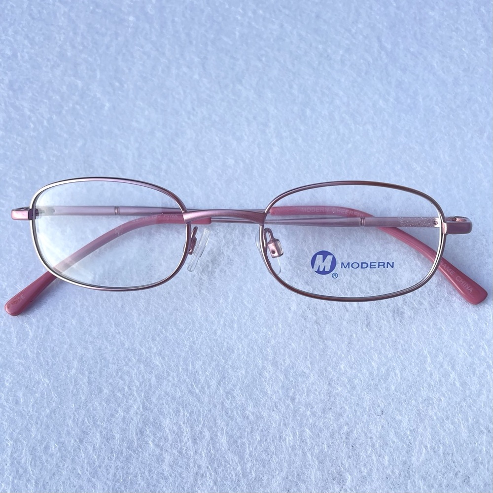 NEW Modern Cheerful Glasses